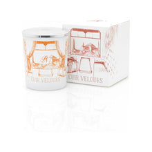 Laden Sie das Bild in den Galerie-Viewer, Cuir Velours Candle XMAS24, 190g
